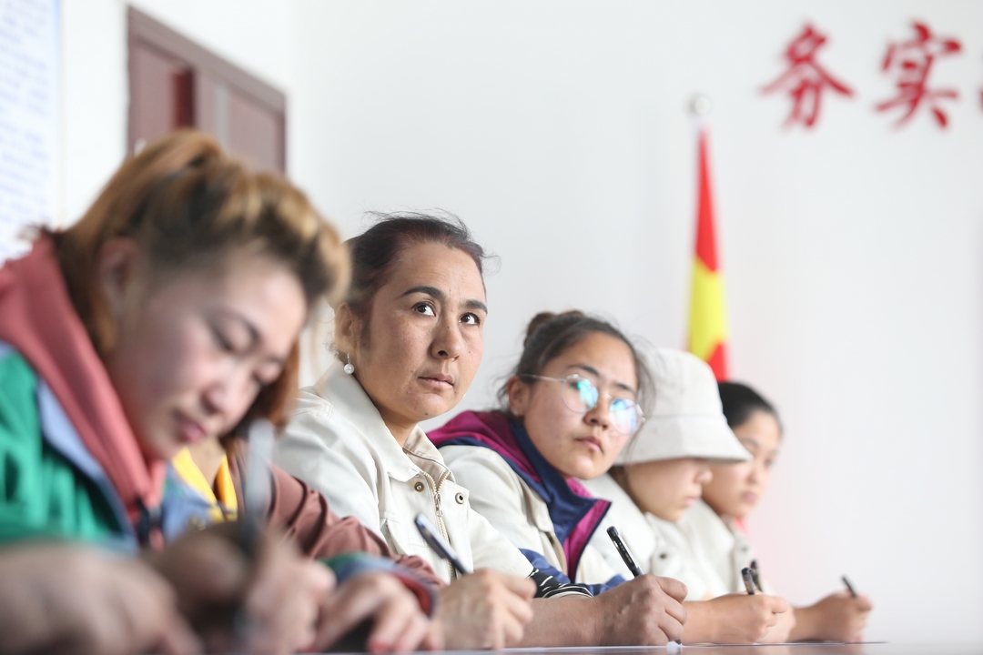 當(dāng)好產(chǎn)業(yè)扶貧主力軍,打贏脫貧攻堅戰(zhàn)